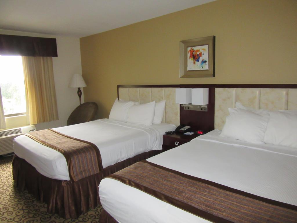Baymont By Wyndham Columbia Fort Jackson Esterno foto