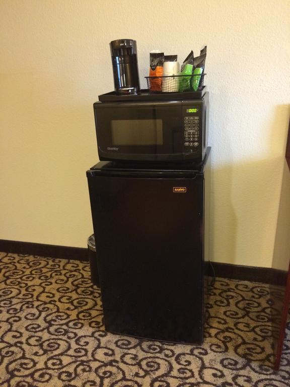 Baymont By Wyndham Columbia Fort Jackson Esterno foto